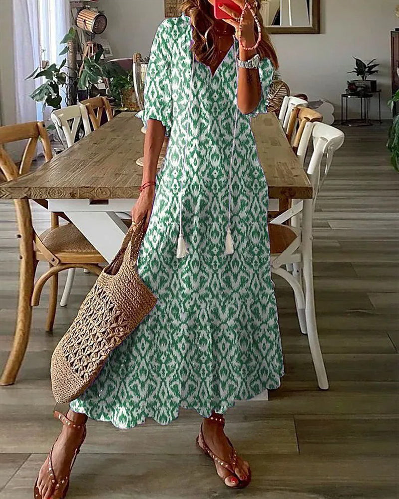 V-neck long printed dress with half sleeves