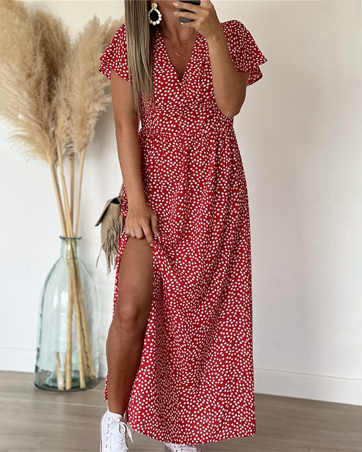 Maxi dress with v-neckline and print