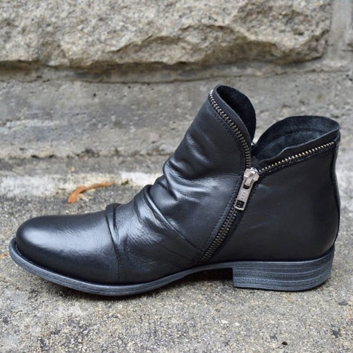 Heike - Leather Boots with Zip Closure